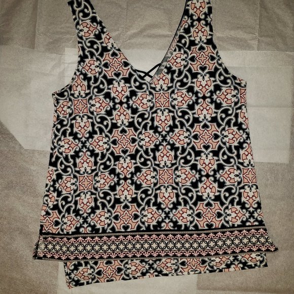 WHBM Tank Top - Picture 2 of 8
